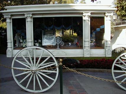 Herse outside Haunted Mansion<br>Location: <a href="https://www.google.com/maps/search/?api=1&query=33.81178,-117.92205" target="_new">Disneyland</a>